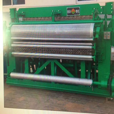 qualidade  Huayang Wire Dia 2.6mm Automated Welding Machine , 10kw Iron Wire Manufacturing Machine fábrica